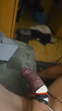 Snapshot of LongUKMakeYouSquirt chatting on 14, 3, 2026 LongUKMakeYouSquirt online show from 14, 3, 2026