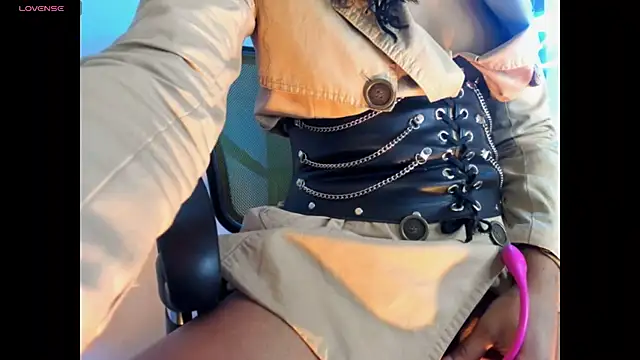 Lilithsabeth online show from 10, 9, 2025