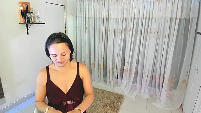 lollita 23  online show from 8, 9, 2025