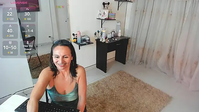 lollita 23  online show from 17, 2, 2025