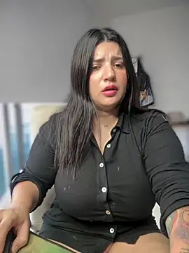 Snapshot of horny_roomiess chatting on 10, 9, 2025 horny roomiess online show from 10, 9, 2025