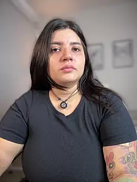 Snapshot of horny_roomiess chatting on 24, 10, 2025 horny roomiess online show from 24, 10, 2025