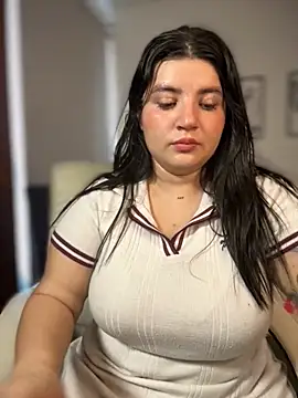 Snapshot of horny_roomiess chatting on 27, 2, 2026 horny roomiess online show from 27, 2, 2026