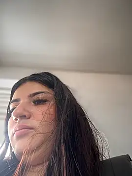 Snapshot of horny_roomiess chatting on 3, 11, 2025 horny roomiess online show from 3, 11, 2025