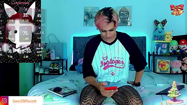 Liamscott  online show from 18, 12, 2025