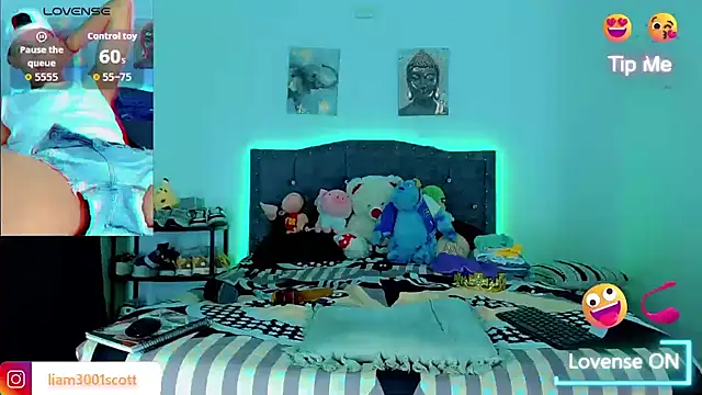 Liamscott  online show from 1, 12, 2025