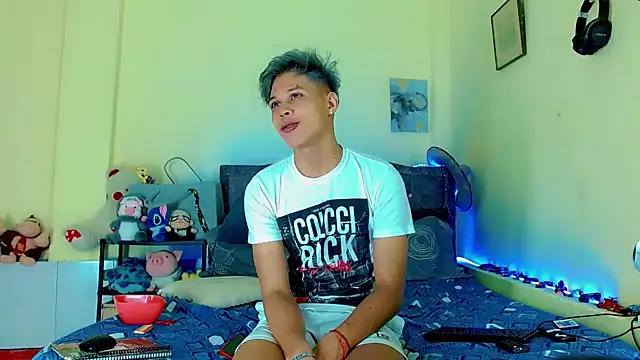 Liamscott  online show from 25, 3, 2026