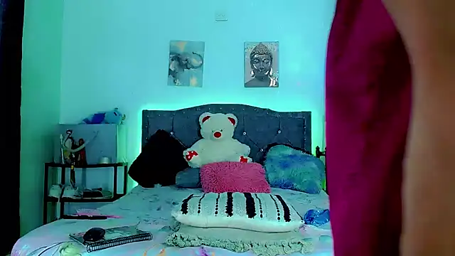 Liamscott  online show from 21, 12, 2025