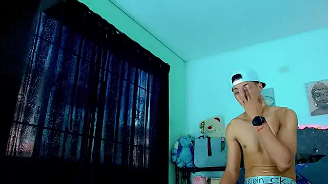 Liamscott  online show from 24, 2, 2026