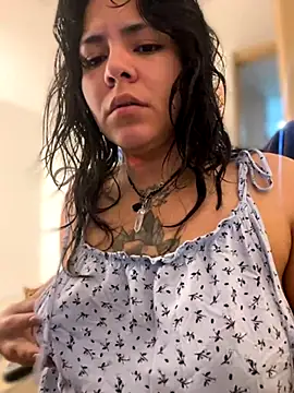 JulianaCastillo online show from 26, 9, 2025