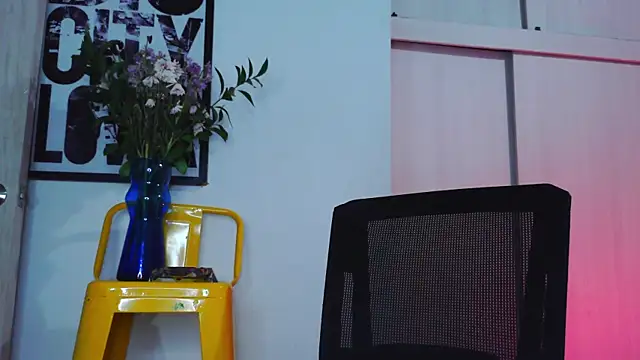 purple em69 online show from 10, 1, 2026