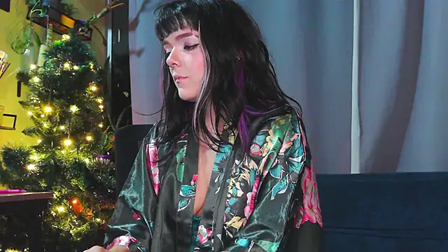 purple em69 online show from 5, 12, 2025