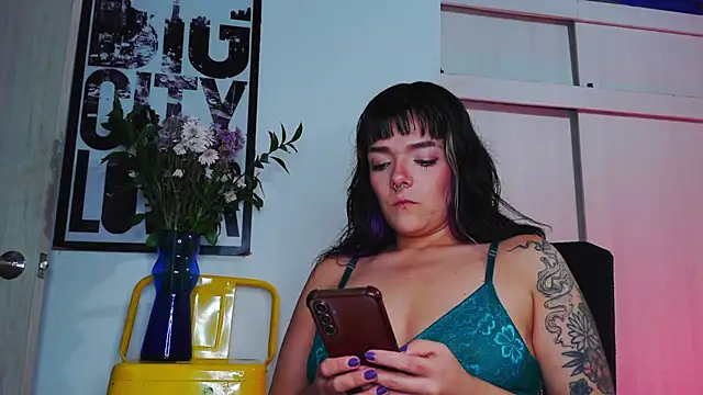 purple em69 online show from 9, 1, 2026