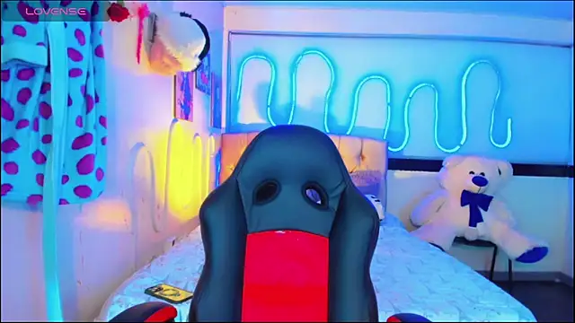 Snapshot of Jessica_smith_1 chatting on 7, 2, 2026 Jessica smith 1 online show from 7, 2, 2026