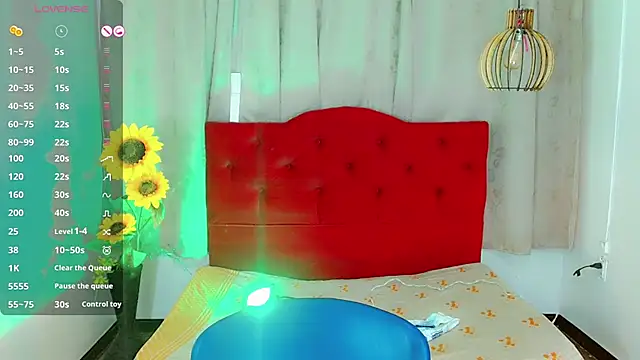 Jessica smith 1 online show from 6, 11, 2025