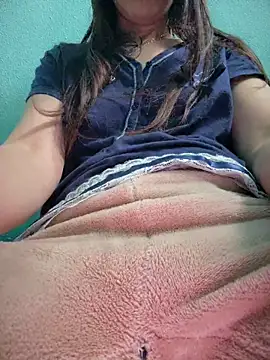 Snapshot of rossana99_ chatting on 23, 5, 2026 rossana99 online show from 23, 5, 2026
