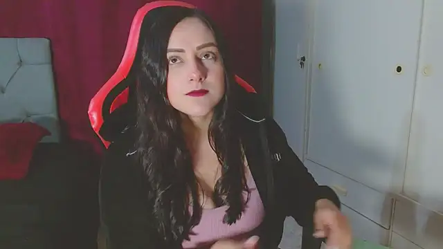 Noamartin  online show from 23, 12, 2025