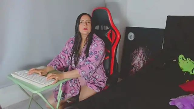 Noamartin  online show from 8, 3, 2026