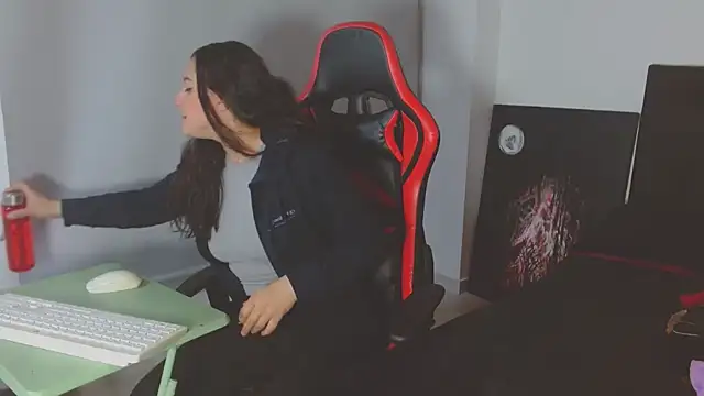 Noamartin  online show from 10, 3, 2026