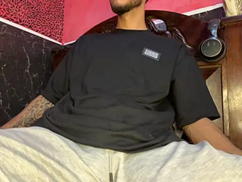 tanned boy online show from 26, 3, 2026