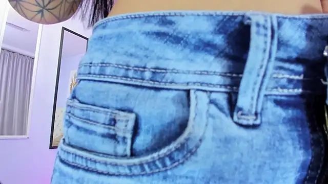 Snapshot of sarah_cruzz_ chatting on 10, 12, 2024 sarah cruzz online show from 10, 12, 2024