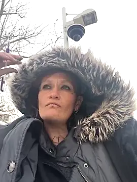 renegade vyxxen online show from 24, 3, 2026