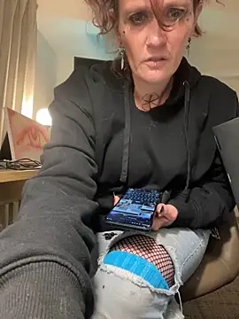 renegade vyxxen online show from 23, 3, 2025