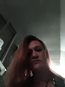 renegade vyxxen online show from 18, 11, 2025