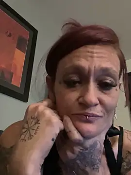 renegade vyxxen online show from 11, 2, 2025