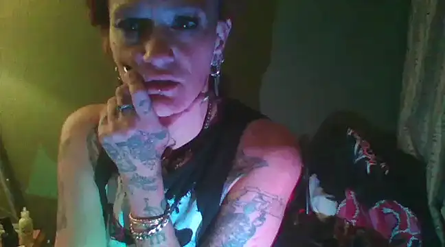 renegade vyxxen online show from 6, 2, 2025