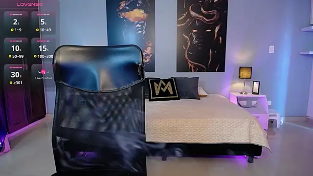 JasmineCampbell  online show from 15, 10, 2025