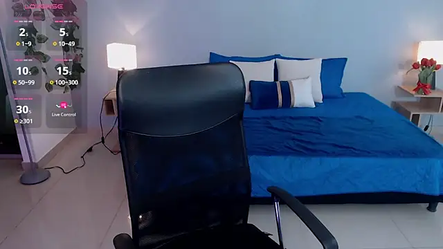 JasmineCampbell  online show from 10, 10, 2025