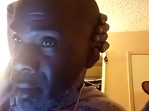 Snapshot of Blkstylion chatting on 19, 4, 2026 Blkstylion online show from 19, 4, 2026