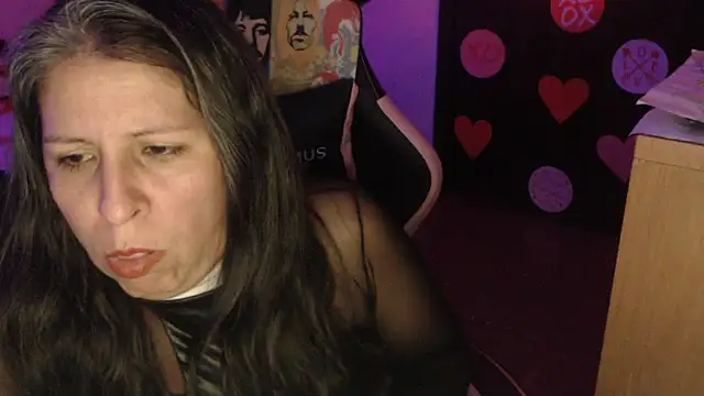 LucifernandaSw online show from 5, 3, 2026