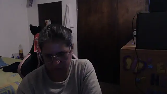 LucifernandaSw online show from 1, 6, 2026
