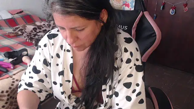 LucifernandaSw online show from 7, 4, 2026