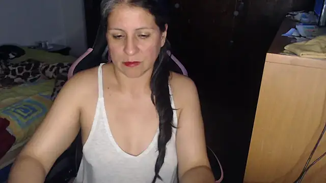 LucifernandaSw online show from 23, 4, 2026