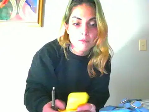 StripKi online show from 8, 3, 2025