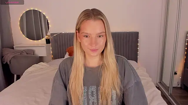CassieRayss online show from 4, 5, 2026