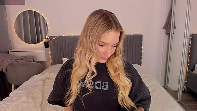 CassieRayss online show from 6, 5, 2026