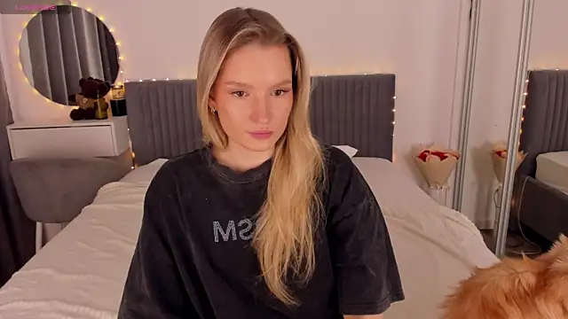 CassieRayss online show from 4, 6, 2026