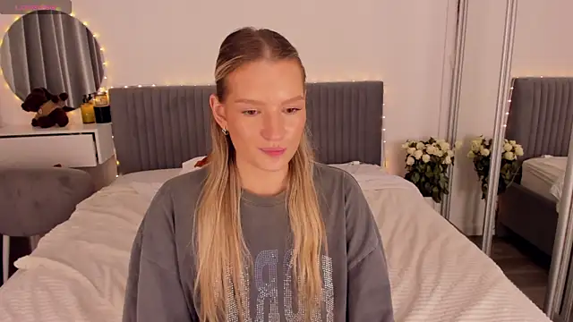 CassieRayss online show from 27, 6, 2026