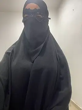 Snapshot of Hijabi_HotGirls chatting on 21, 2, 2025 Hijabi HotGirls online show from 21, 2, 2025