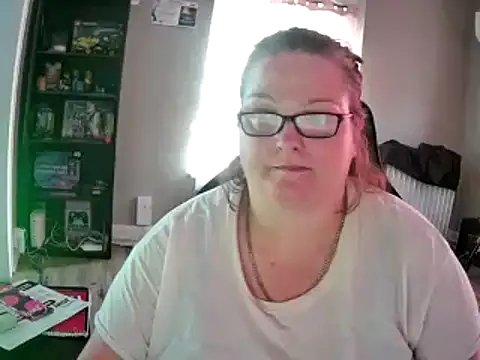 SexyWhiteChocolate online show from 13, 9, 2025