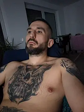 Mjuser666 online show from 21, 12, 2025