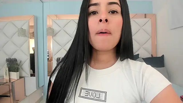 emma castilloo online show from 22, 9, 2025