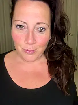 xsexycurvymilf online show from 2, 10, 2025