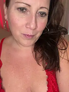 xsexycurvymilf online show from 14, 2, 2025