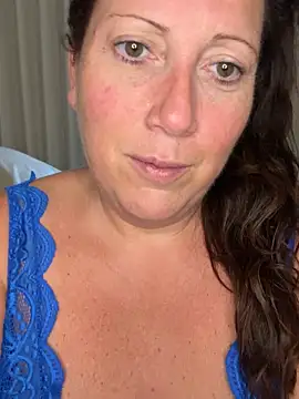 xsexycurvymilf online show from 22, 9, 2025