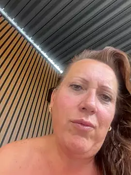 xsexycurvymilf online show from 6, 7, 2026